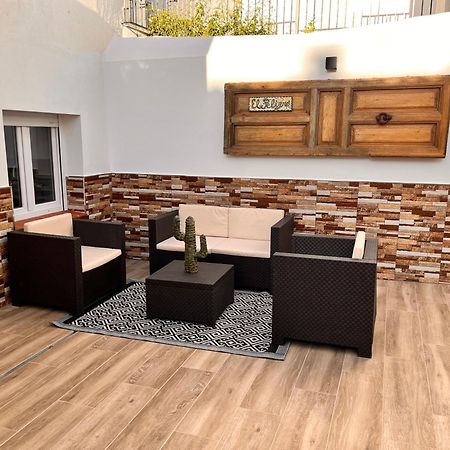 Apartamentos El Peligro 3 La Cueva Archidona Bagian luar foto