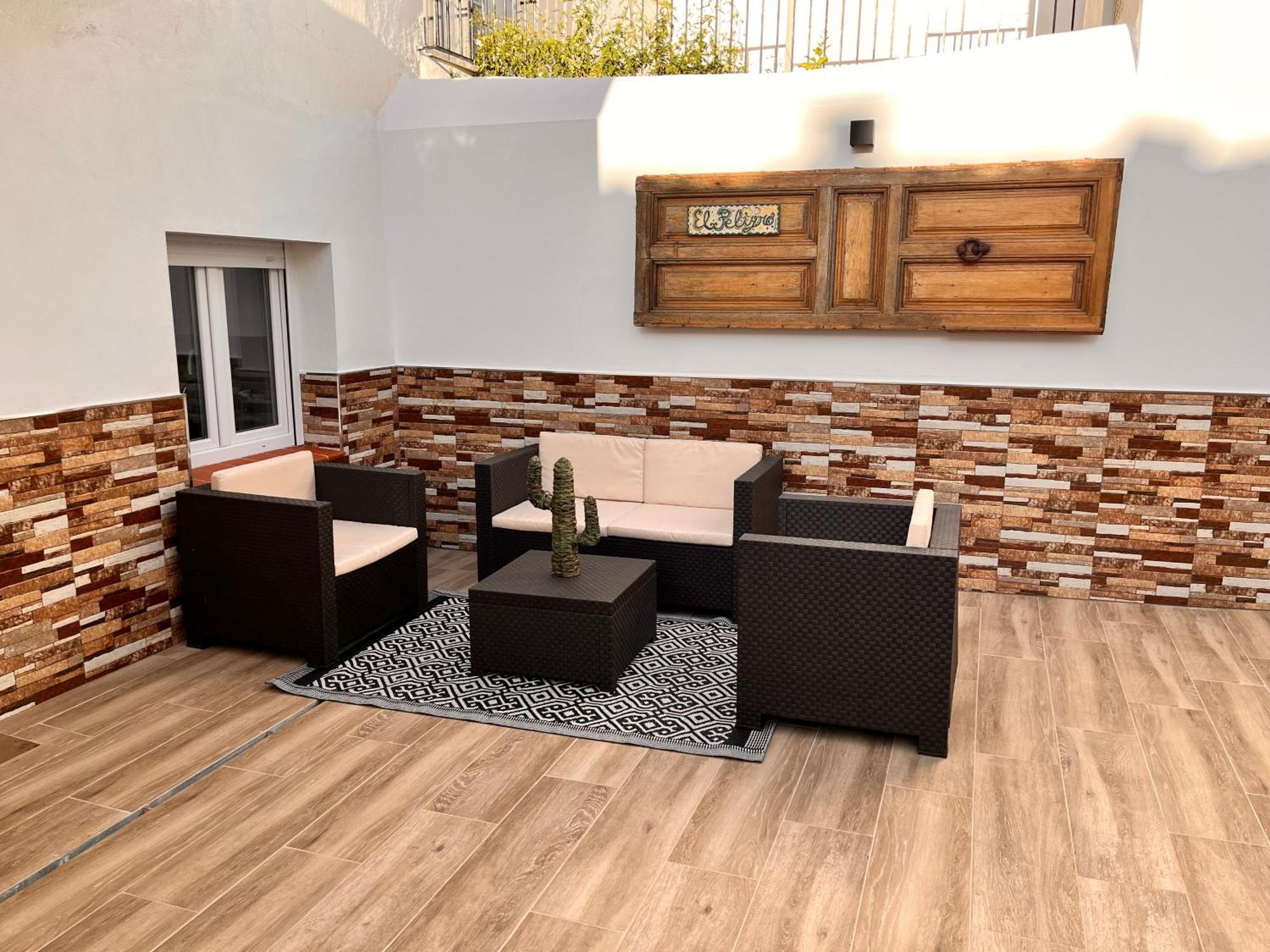 Apartamentos El Peligro 3 La Cueva Archidona Bagian luar foto